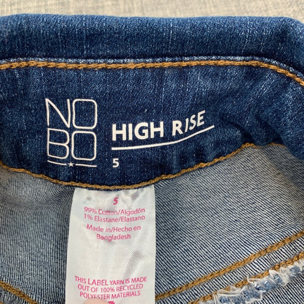 NO Boundaries High Rise Denim Shorts Vintage Style 80's Cotton Cuffed Great Cond - Picture 4 of 5